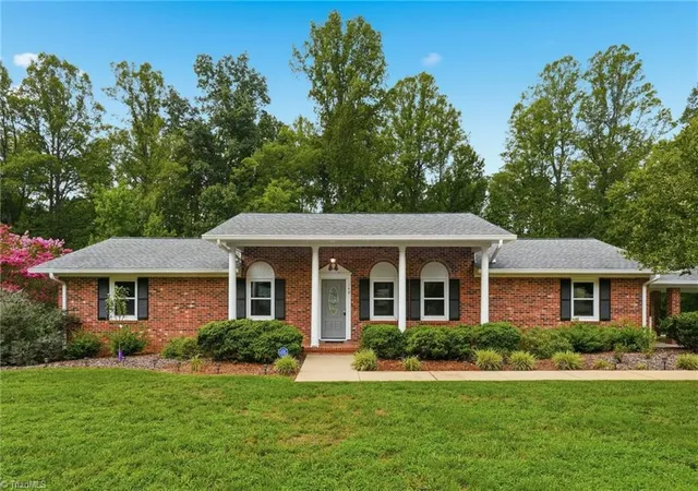 Photo 1 of Sale Pending at 140 Clifton Dr, Reidsville, NC 27320 | MLS# 1229617 | Listing updated on 2026-09-17