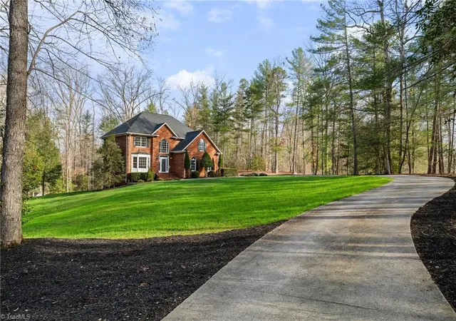Photo 3 of Single family home for sale at 458 Jim Caudill Rd, Wilkesboro, NC 28697 | MLS# 1211894 | Listing updated on 2026-08-12