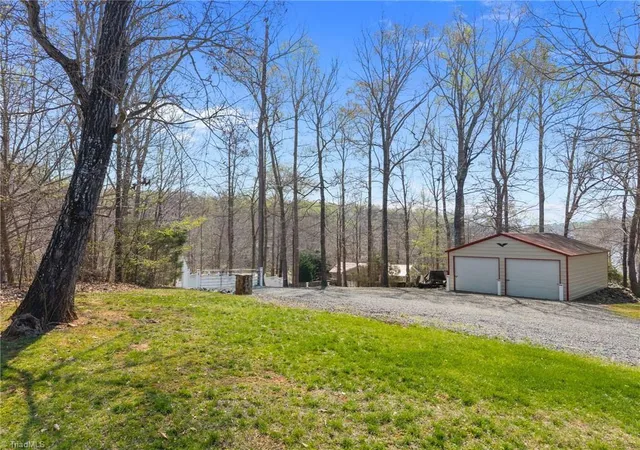 3rd image of 435 Lake Dr, Lexington, NC 27292 | MLS# 1214507