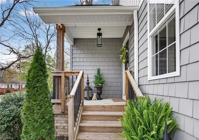 4th image of 629 Rockspring Rd, High Point, NC 27262 | MLS# 1213302