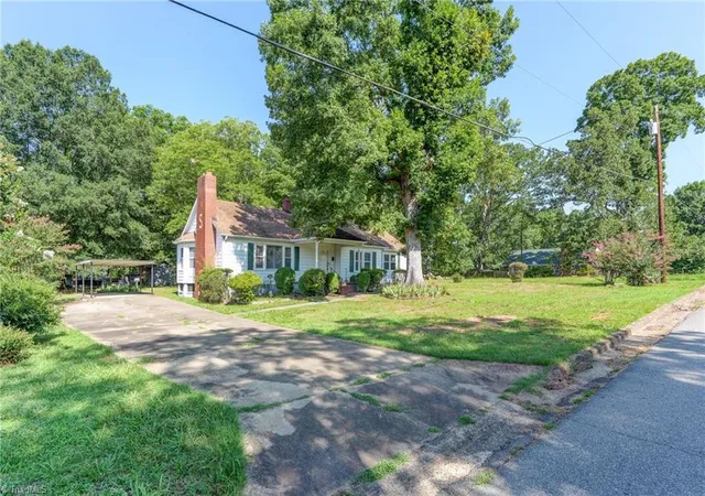 2nd image of 519 Franklin Dr, Eden, NC 27288 | MLS# 1229781