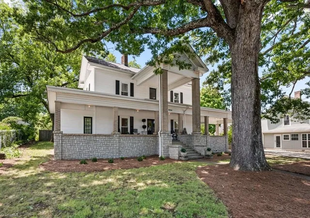 Homes for sale in Rural Hall, NC | 8066 Broad St, Rural Hall, NC 27045 | MLS# 1222495