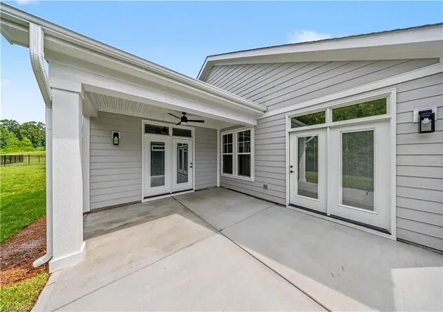 Photo 4 of Sale Pending at 3425 Willowcrest St, High Point, NC 27265 | MLS# 1222226 | Listing updated on 2026-09-06