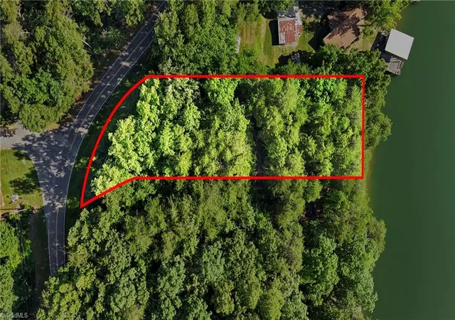 4th image of 000 Pinehaven Dr, New London, NC 28127 | MLS# 1228152