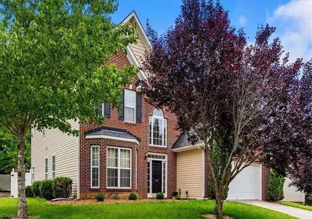 Homes for sale in Whitsett, NC | 1905 Buckminster Dr, Whitsett, NC 27377 | MLS# 1226777