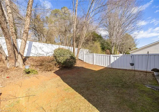 34th image of 252 Brooks Landing Dr, Winston Salem, NC 27106 | MLS# 1212864