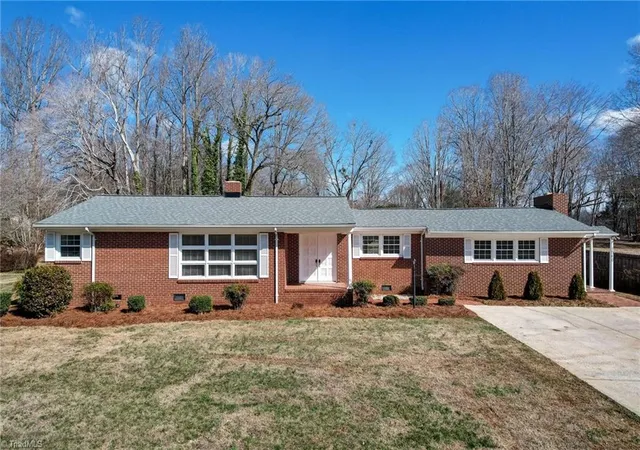 Homes for sale in Reidsville, NC | 1540 W Harrison St, Reidsville, NC 27320 | MLS# 1226714