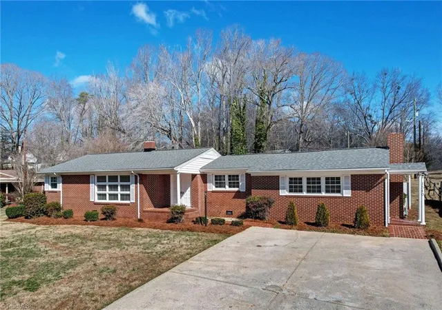 Homes for sale in Reidsville, NC | 1540 W Harrison St, Reidsville, NC 27320 | MLS# 1226714