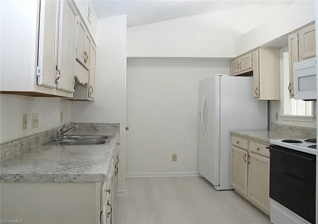 Photo 3 of Single family home for sale at 7129 W Friendly Ave #G, Greensboro, NC 27410 | MLS# 1233676 | Listing updated on 2026-10-28