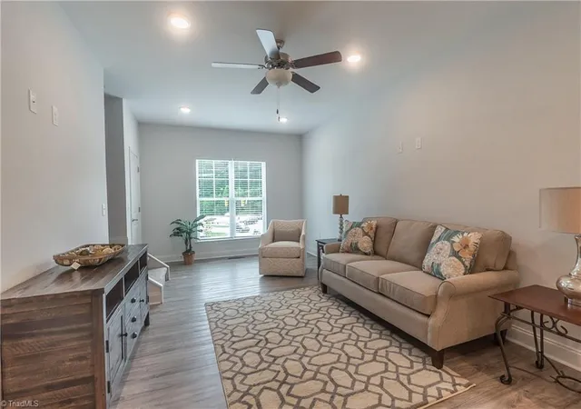 3rd image of 603, 605, 607 Riverside Dr, Mount Airy, NC 27030 | MLS# 1187754