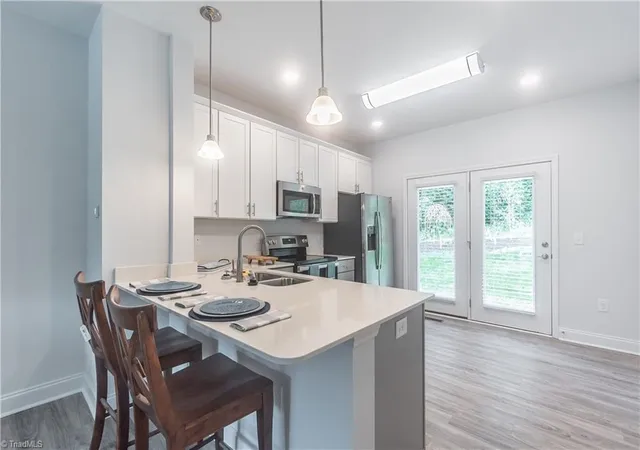 4th image of 603, 605, 607 Riverside Dr, Mount Airy, NC 27030 | MLS# 1187754