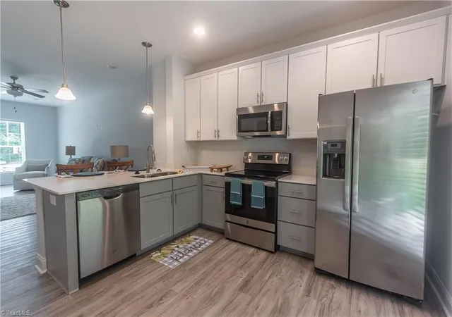 5th image of 603, 605, 607 Riverside Dr, Mount Airy, NC 27030 | MLS# 1187754