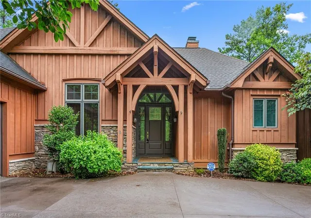 3rd image of 621 Crystal Bay Dr, Denton, NC 27239 | MLS# 1227549