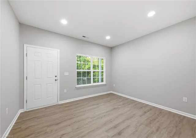 Photo 2 of Single family home for sale at 1914 Cedrow Dr, High Point, NC 27260 | MLS# 1233588 | Listing updated on 2026-09-01