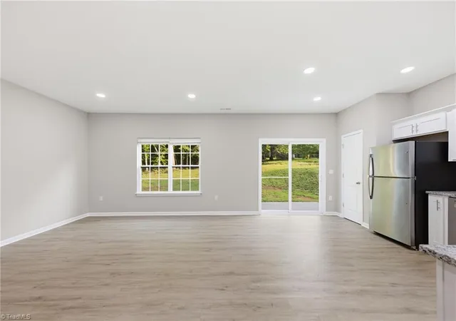 Photo 4 of Single family home for sale at 1914 Cedrow Dr, High Point, NC 27260 | MLS# 1233588 | Listing updated on 2026-09-01