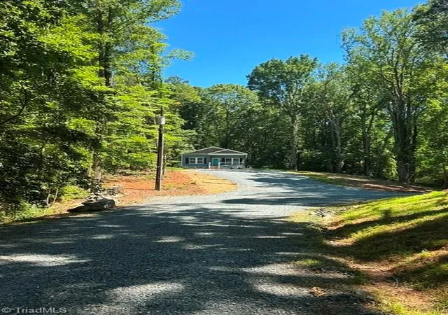 Homes for sale in Pfafftown, NC | 7471 Olin Rd, Pfafftown, NC 27040 | MLS# 1225096