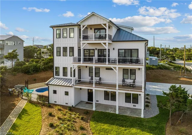 Photo 1 of Single family home for sale at 101 Melanie St, Emerald Isle, NC 28594 | MLS# 1220126 | Listing updated on 2026-09-20