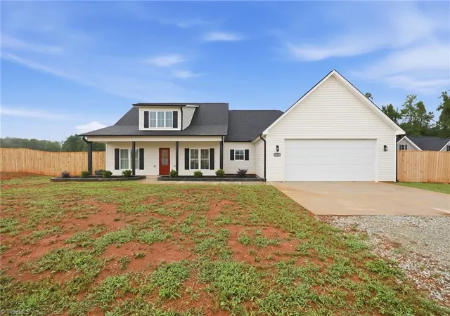 2nd image of 123 Gregorys Grange Dr, Elon, NC 27244 | MLS# 1230730