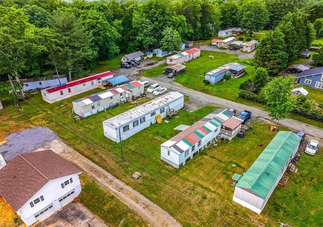 3rd image of 109 Sheets Park Ln, Mount Airy, NC 27030 | MLS# 1222532