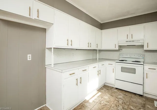 Photo 4 of Single family home for sale at 6214 Weant Rd, Archdale, NC 27263 | MLS# 1233315 | Listing updated on 2026-09-15
