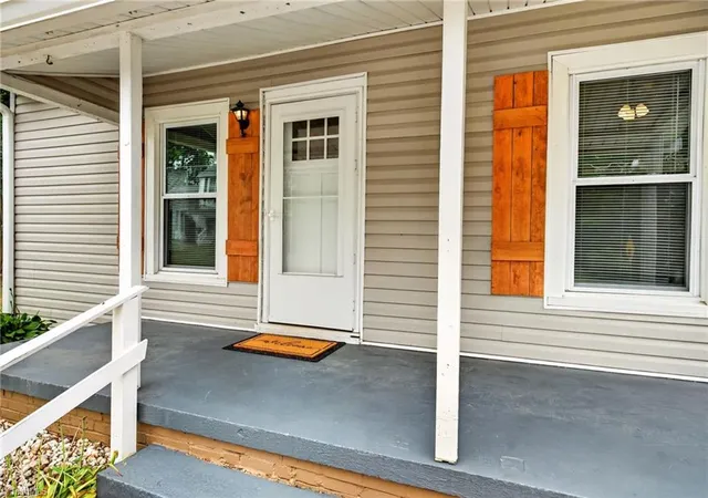 Homes for sale in Graham, NC | 1139 E Main St, Graham, NC 27253 | MLS# 1222066