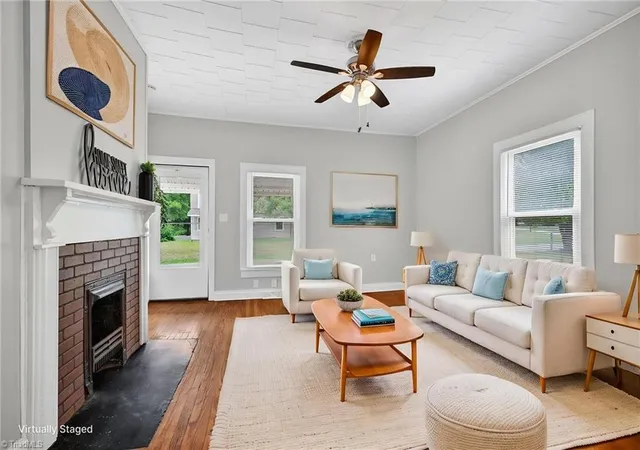 Homes for sale in Graham, NC | 1139 E Main St, Graham, NC 27253 | MLS# 1222066
