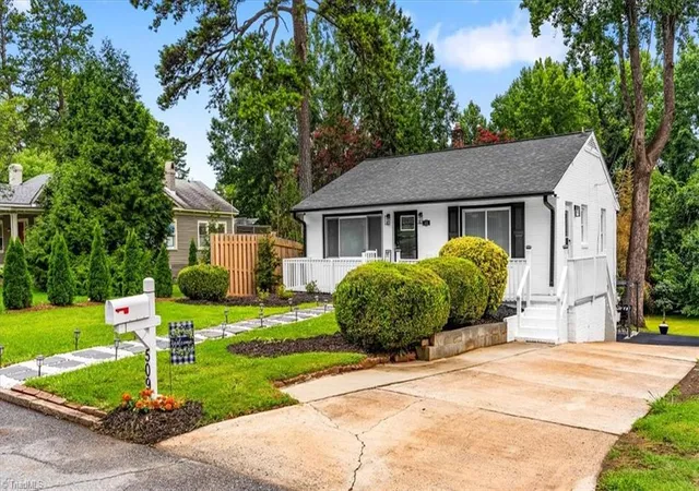 Photo 3 of Single family home for sale at 509 Woodrow Ave, High Point, NC 27262 | MLS# 1229532 | Listing updated on 2026-09-20