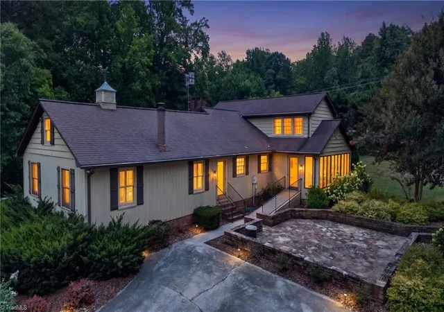 3rd image of 4262 Nc Hwy 49 S, Asheboro, NC 27205 | MLS# 1229414