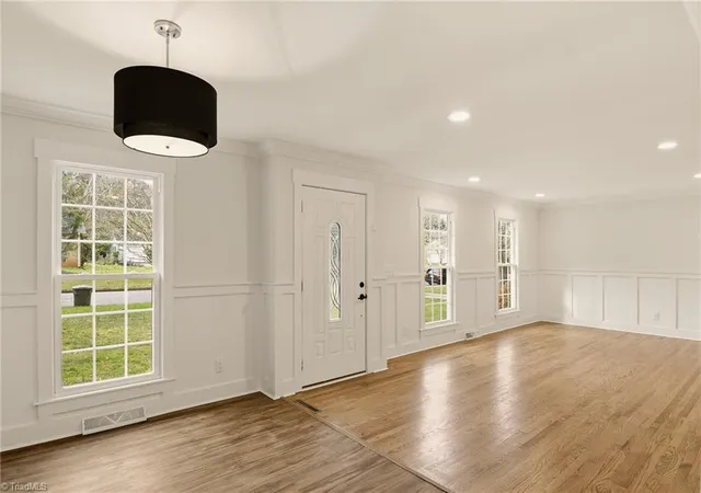 4th image of 5310 Bennington Dr, Greensboro, NC 27410 | MLS# 1212861