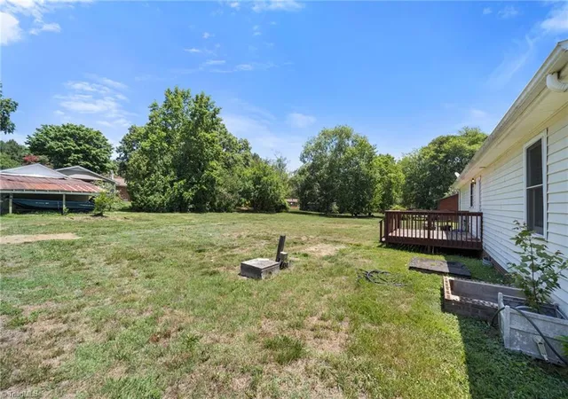 30th image of 1525 Canstaff Dr, Kernersville, NC 27284 | MLS# 1225669