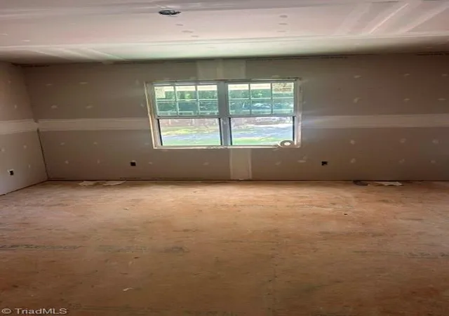 4th image of 721 N Fayetteville St, Liberty, NC 27298 | MLS# 1229883