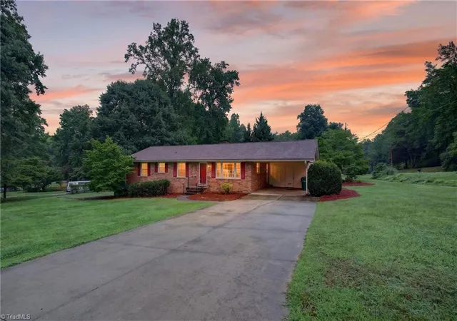 Photo 1 of Sale Pending at 200 Brookview Cir, Jamestown, NC 27282 | MLS# 1229103 | Listing updated on 2026-09-19