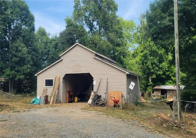 Homes for sale in Lexington, NC | 775 Old Nc Hwy 75, Lexington, NC 27292 | MLS# 1223315