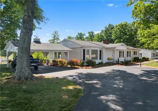 Homes for sale in Denton, NC | 1687 Sexton Rd, Denton, NC 27239 | MLS# 1218752