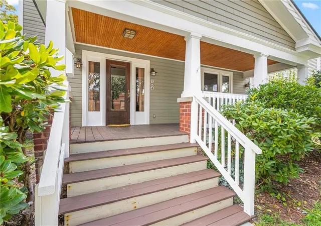 Homes for sale in Mebane, NC | 104 E Wilson St, Mebane, NC 27302 | MLS# 1215287