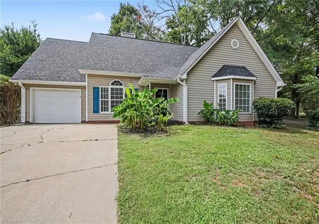 2nd image of 108 Summit Dr, Mocksville, NC 27028 | MLS# 1226835