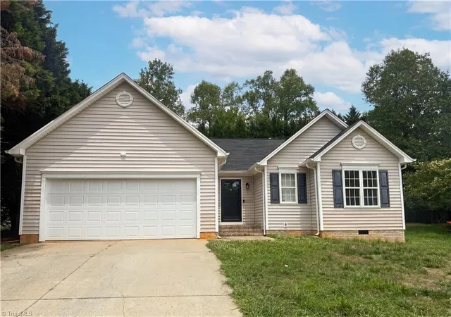 Photo 1 of Sale Pending at 115 Single Leaf Ct, Winston Salem, NC 27105 | MLS# 1224376 | Listing updated on 2026-08-14