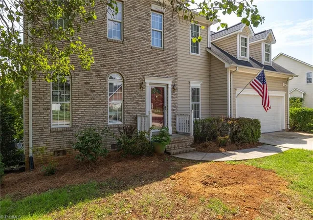Photo 3 of Sale Pending at 3658 Single Leaf Ct, High Point, NC 27265 | MLS# 1230371 | Listing updated on 2026-10-07