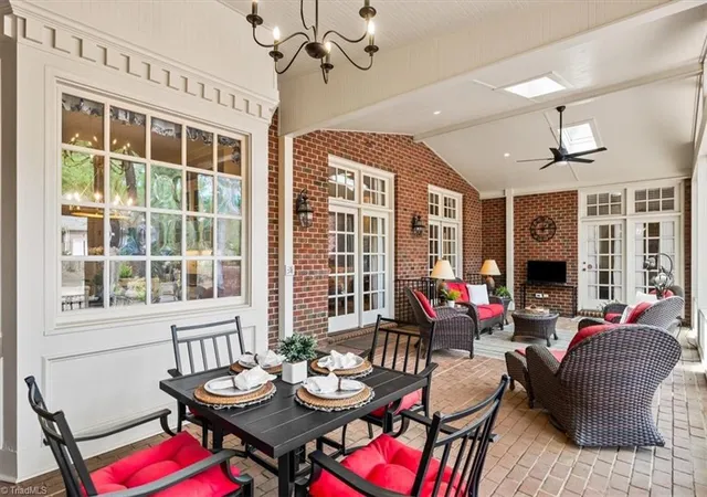 Photo 3 of Single family home for sale at 14 Provincetown Ct, Greensboro, NC 27408 | MLS# 1216022 | Listing updated on 2026-10-01