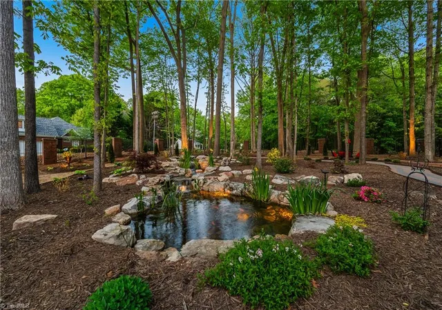 Photo 4 of Single family home for sale at 14 Provincetown Ct, Greensboro, NC 27408 | MLS# 1216022 | Listing updated on 2026-10-01