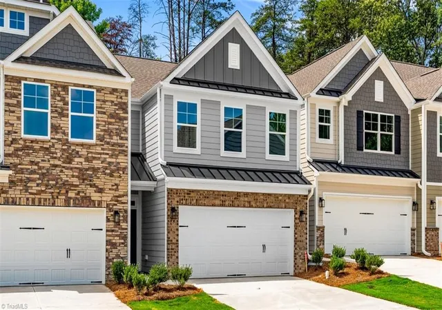 2nd image of 5213 Maple Blossom Trl, Greensboro, NC 27455 | MLS# 1231548