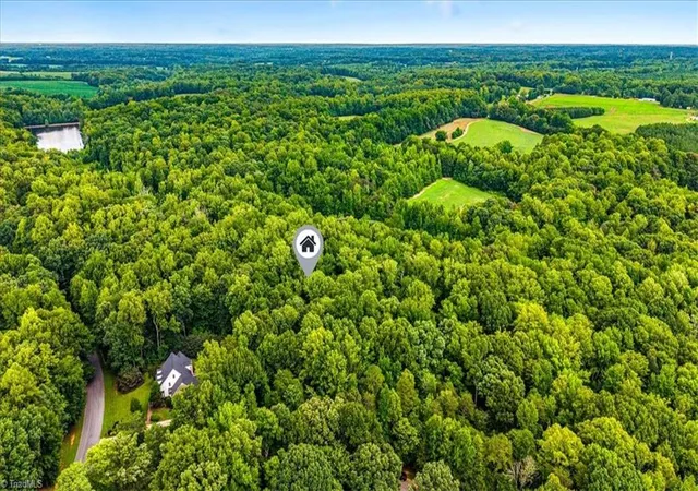 12th image of 8006 Chatsworth Ct, Browns Summit, NC 27214 | MLS# 1227460