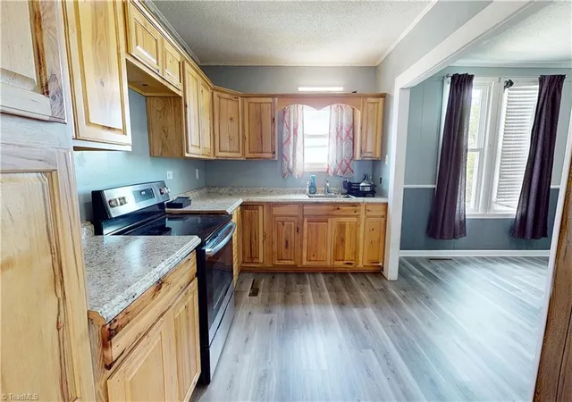4th image of 317 W Atkins St, Dobson, NC 27017 | MLS# 1229330