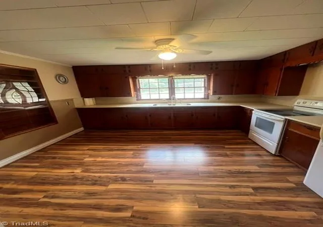 Photo 3 of Single family home for sale at 1008 Willard Dr, Yadkinville, NC 27055 | MLS# 1227565 | Listing updated on 2026-08-25