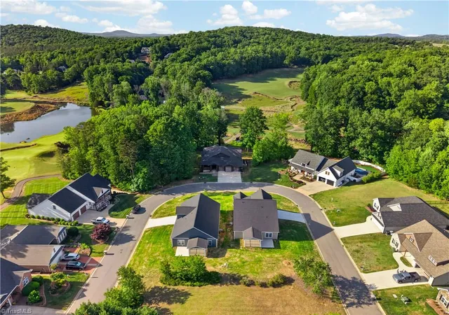 4th image of 2613 High Meadow Dr, Asheboro, NC 27205 | MLS# 1231817