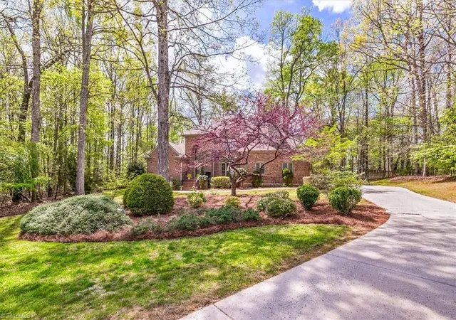 2nd image of 6731 Kenbeck Ct, Summerfield, NC 27358 | MLS# 1219369
