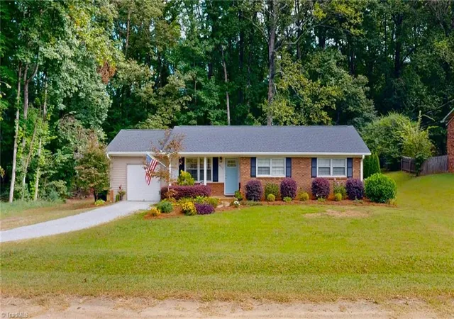 Photo 1 of Sale Pending at 9477 Morton Dr, Kernersville, NC 27284 | MLS# 1227262 | Listing updated on 2026-08-19