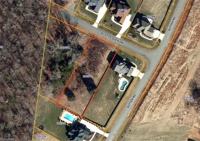 Photo 3 of Single family home for sale at 603 Scotts Glen Dr, Greensboro, NC 27455 | MLS# 1208144 | Listing updated on 2026-02-02