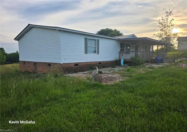 2nd image of 1940 Turkey Ford Rd, Mount Airy, NC 27030 | MLS# 1223305