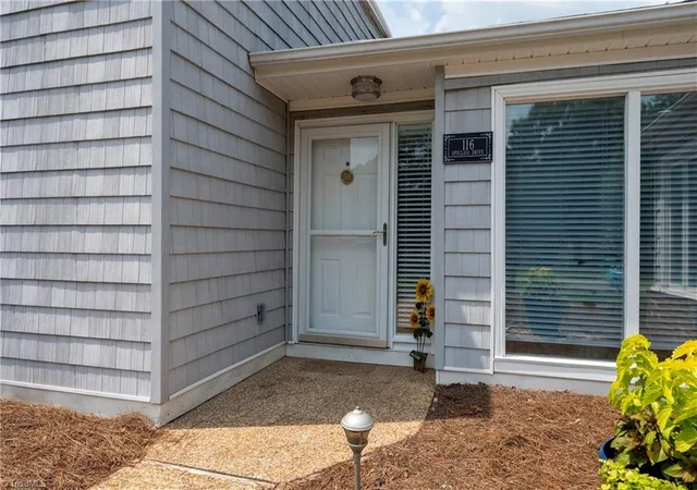 Photo 3 of Single family home for sale at 116 Spyglass Dr, Bermuda Run, NC 27006 | MLS# 1230402 | Listing updated on 2026-09-19